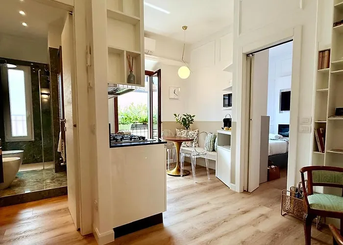 Casa Estia - Mico, Fiera Milano, Citylife, San Siro, Metro 2 Min - Refined Historic Apartman Milánó