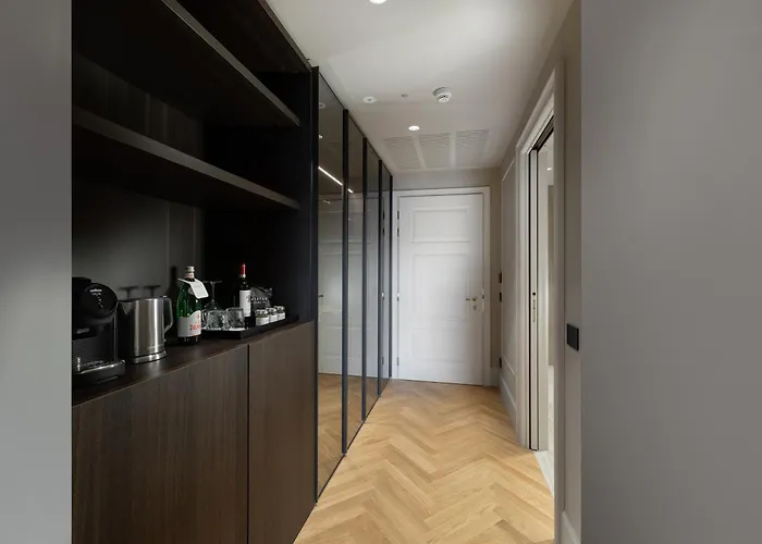 Hotel The Glamore Duomo Milão