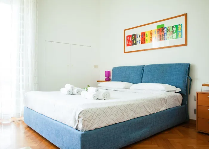 Experience From A Penthouse 5 Minutes From The Duomo Milano