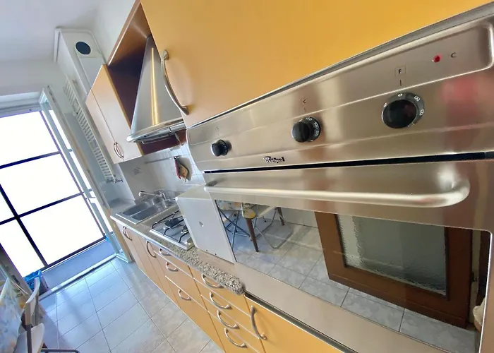 Beada Home, A Pochi Passi Dal Centro Storico E Da Navigli, Con Fermata Metropolitana Vicino Casa Apartman *