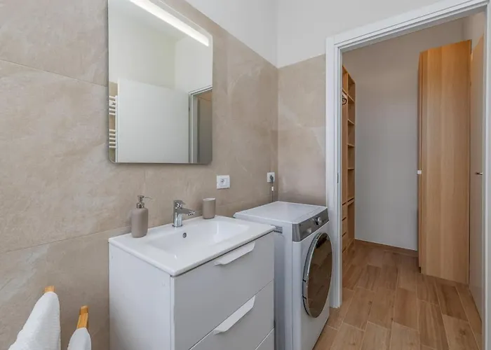 Navigli Nest - Metro & Navigli Nearby 아파트