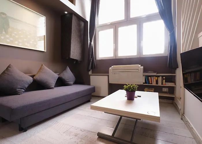 Primopiano - Schiaparelli A Flat *