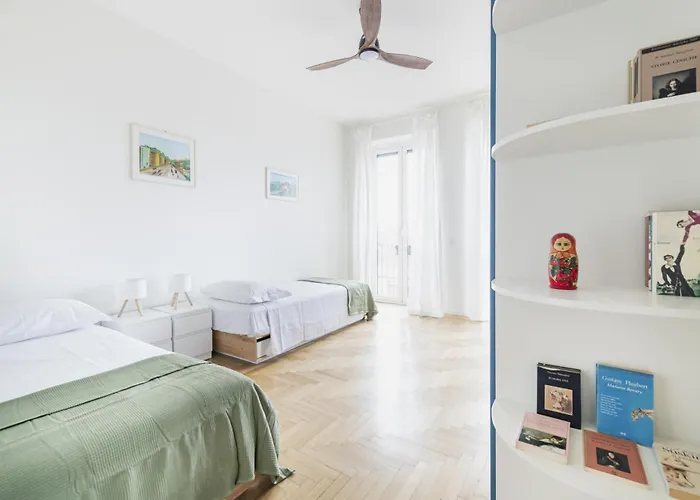 Easylife - - Cantore 12 - Navigli * Milan