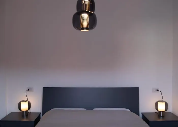 Bovisa - Terrace, Air Conditioner And Free Wi-fi Apartament Mediolan