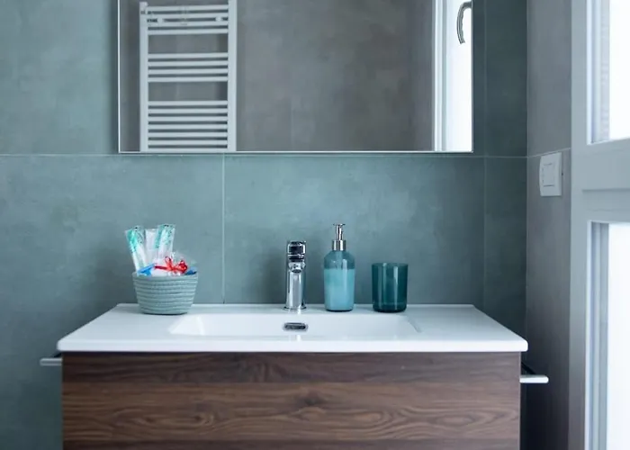 Bovisa - Terrace, Air Conditioner And Free Wi-fi Mediolan