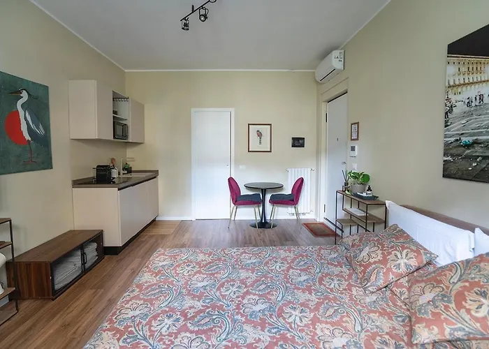 Nuovissimo Monolocale Con Cucina E Terrazzo מילאנו