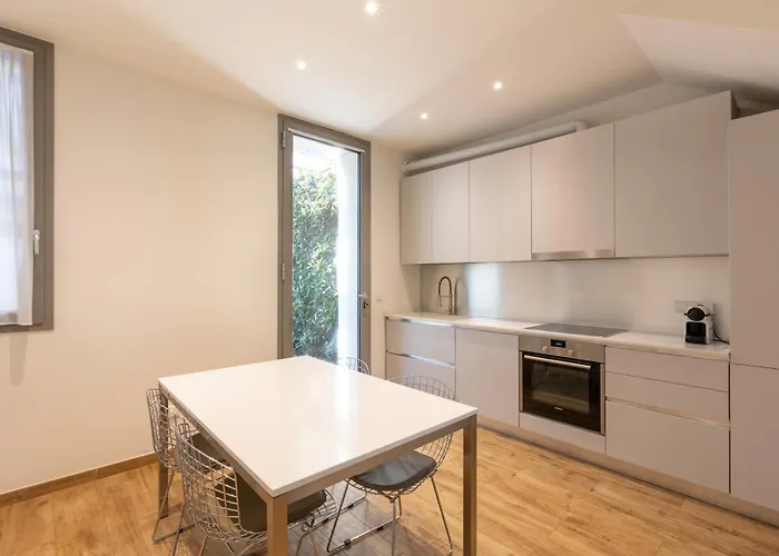 Beautiful Two Bedrooms Navigli - Mirable Pm * Milán
