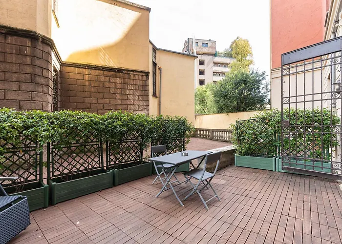 Crocetta Traviata Bilocale I Piano - Mirable Pm Apartman
