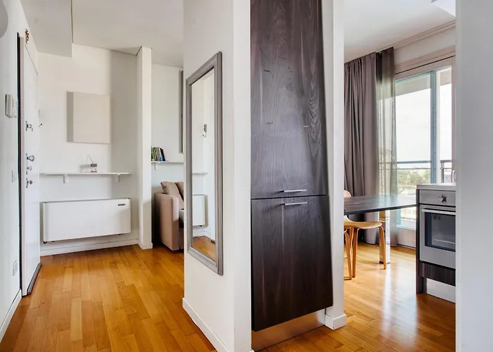 Giaxtower Gym & Pool Bright Space 6' Piano Milan