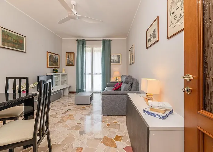 Apartament Quiet In Close To The Olimpic Village *