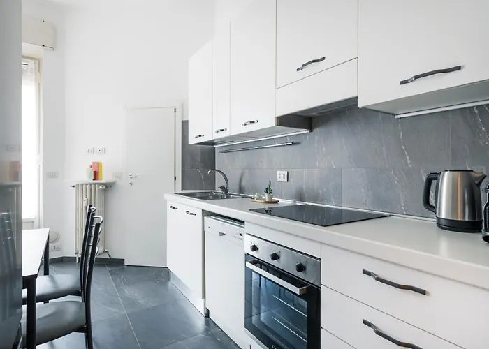 Easylife - Attico Di Lusso A Pochi Passi Dal Duomo アパート