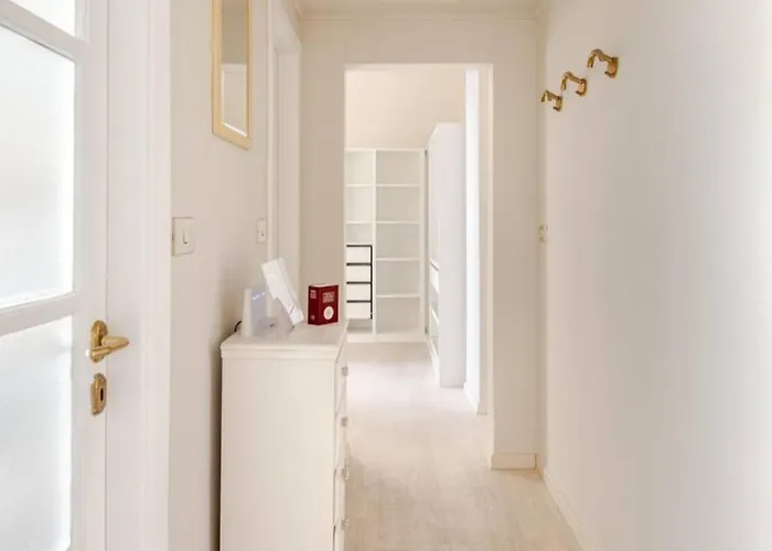 Apartment Bright And Modern 2 Double Bedrooms Bocconi Milan