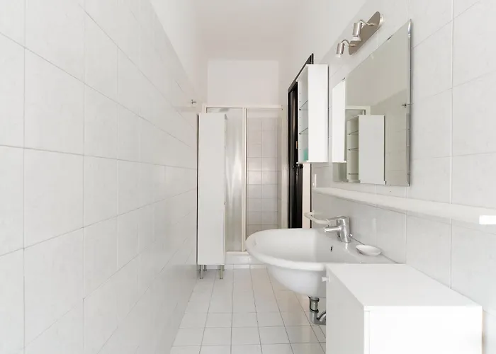 アパート Stazione - Ampio E Luminoso Trilocale D'epoca