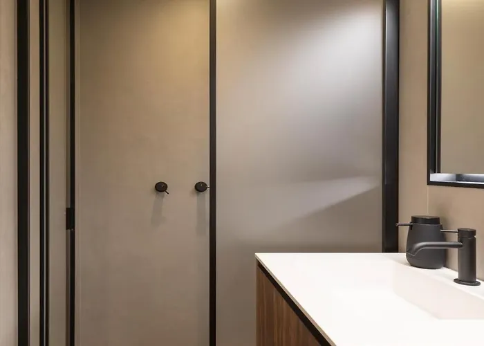 Bilocale Di Design In Via Guido D'arezzo - Mirable Pm 밀라노