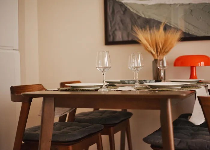 Hostmate -milano - Schiaparelli -stazione * Milánó