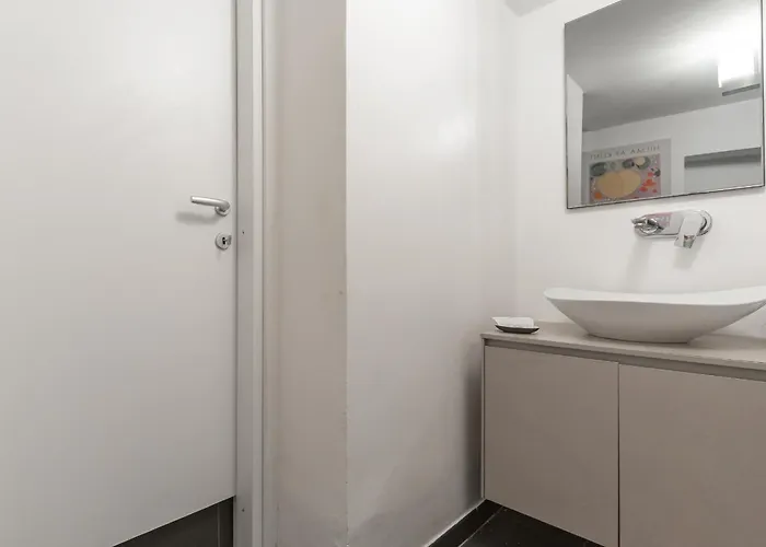 דירה Your Lovely Retreat In Brera מילאנו