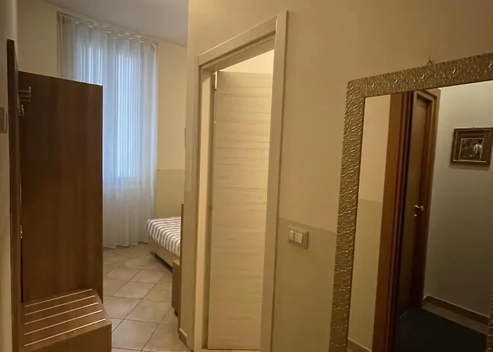 Montecarlo Hotel 3*
