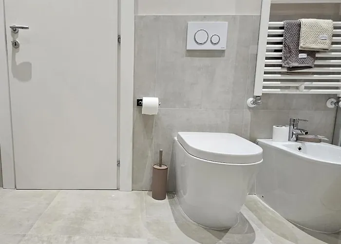 Gambara M1 - Prato Fiorito, Appartament شقة *