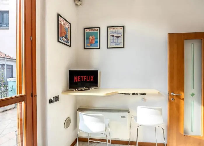 Apartment Duomo Milan-attic With Terrace-netflix And Wifi