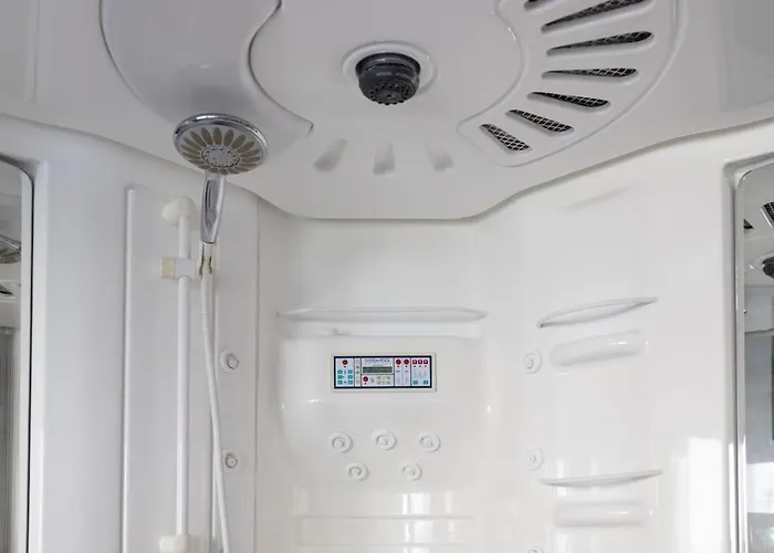 Apartment Duomo Milan-attic With Terrace-netflix And Wifi