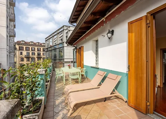 Apartment Duomo Milan-attic With Terrace-netflix And Wifi