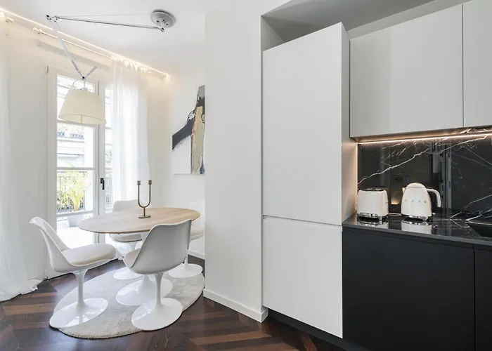 Appartamento Easylife - Wellness Con E Solarium In Centro Milano