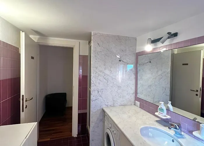 公寓 Stadio E Ippodromo A Due Passi, Parking, Metro E Wifi *