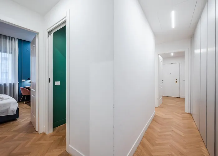 Daire Elegant And Spacious Luxury In Bullona *