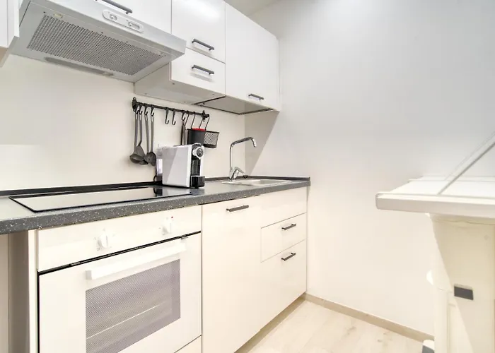 Hostmate - - Suzzani - Bicocca Milan