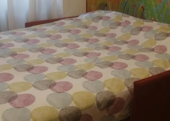 Sole House Loreto * Milan