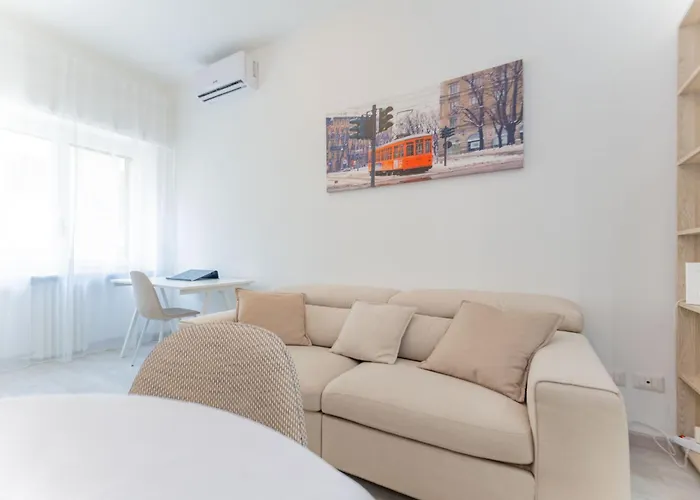 Casa Raffaella Comfort Smart Working M3 Bus Self-check-in Milaan