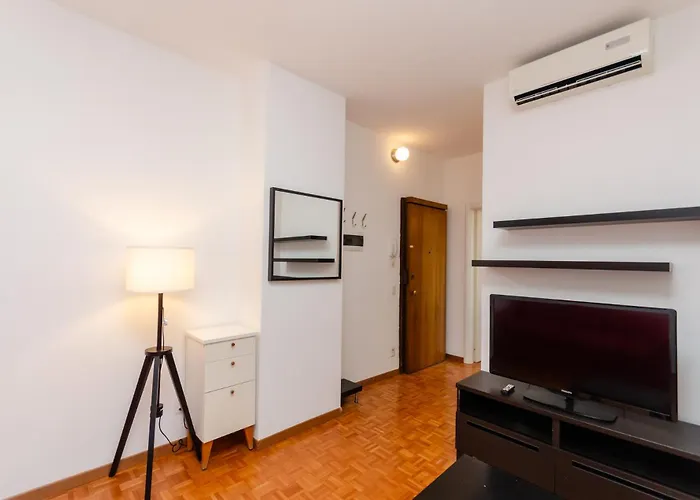 Vivimihome Gambara House 2 Minutes From The Metro *