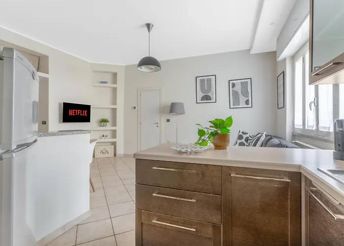 Easy Lin Apartament Mediolan