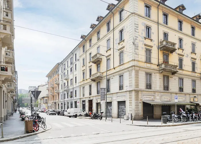 Easylife - - Curtatone 2 - Porta Romana Apartment