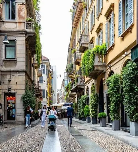 Di Design A Brera Ac, Wi-fi E Lusso Milánó