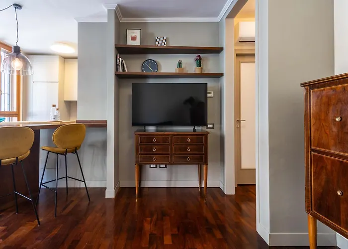 Homing - Ticinese 5 Appartement