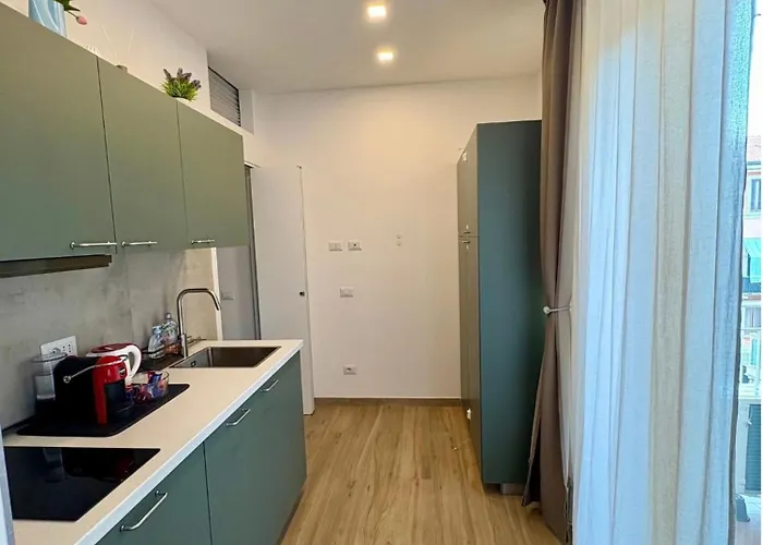 Apartamento Loreto 15 Mins From Duomo - M1 Rovereto Milán