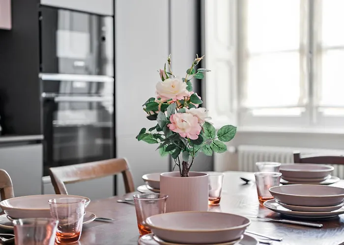 Luxury Penthouse - 5 Min To Duomo شقة ميلان