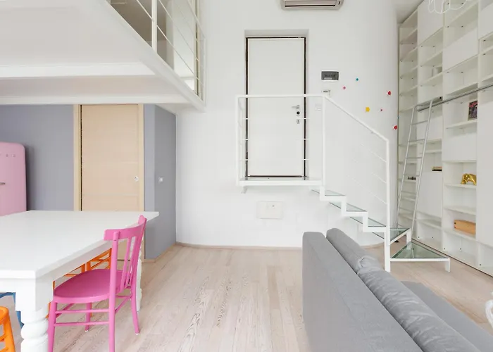 아파트 Guesthost - Cosy On 2 Levels! *