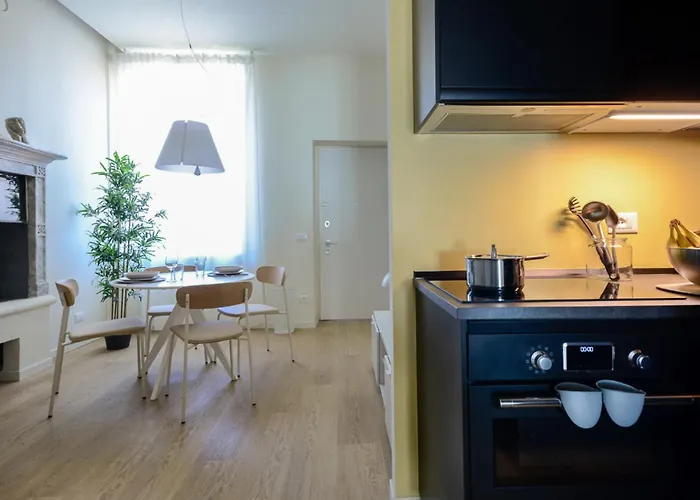Guesthost - Cozy Flat X4 In Mm3 Porta Romana! 公寓 *