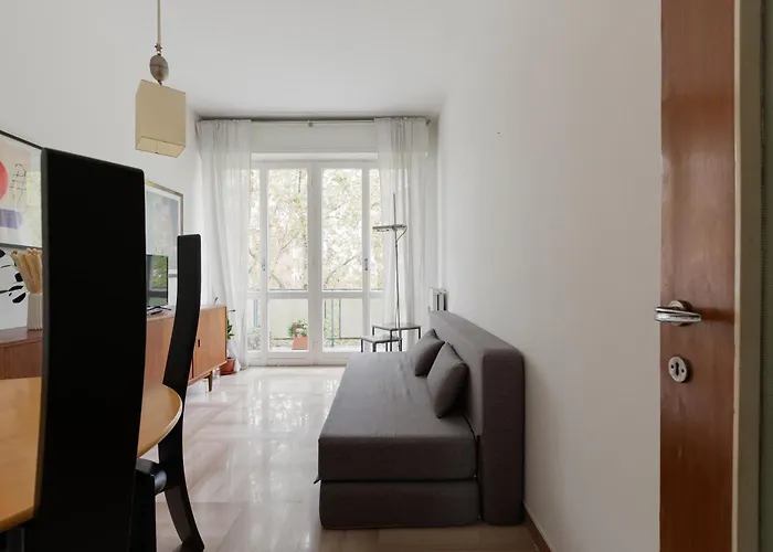 Guesthost - Charming Navigli! Functional Milán