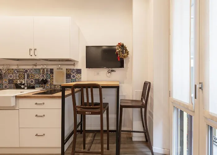 Lovely And Cosy Near Porta Romana Appartement