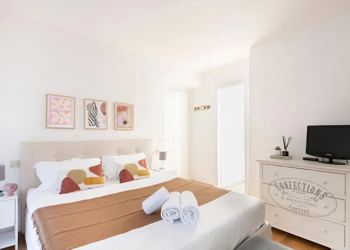 Easylife - - Vigevano 13 P1 - Porta Genova Apartmán *