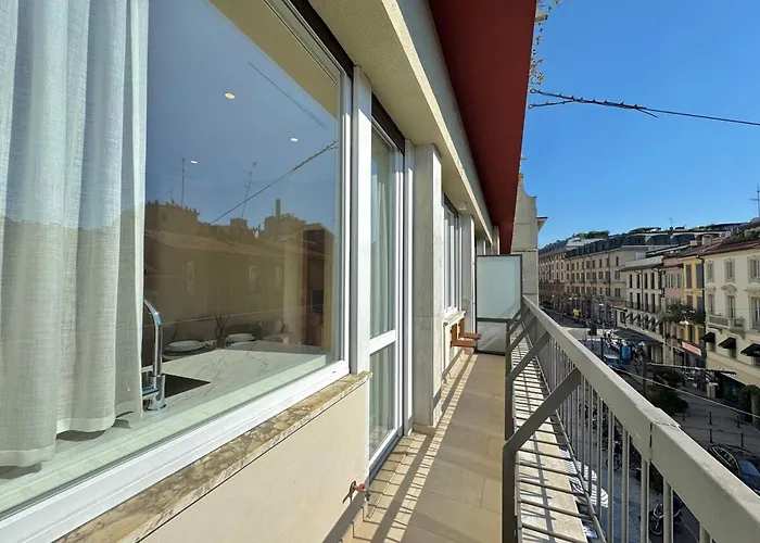 - Corso Garibaldi - *