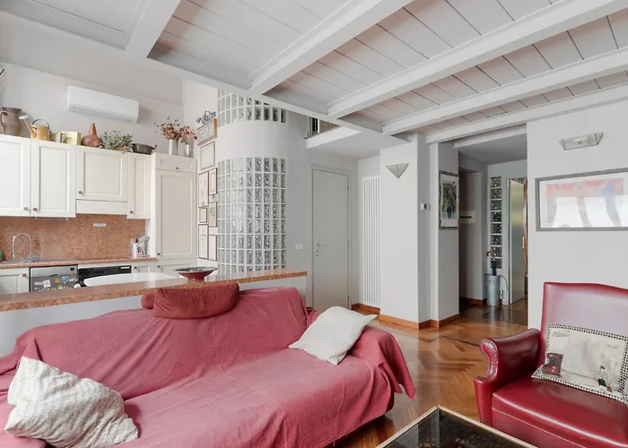 Guesthost - Mm2 Sant'agostino Apartament Mediolan