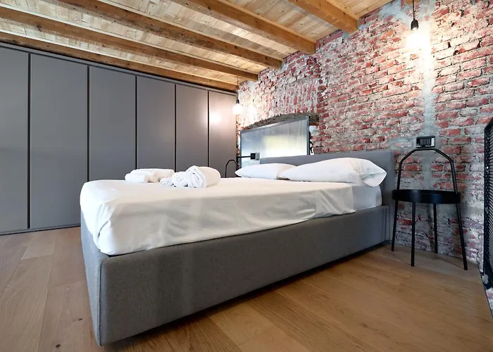 Isola Stylish Loft In 밀라노