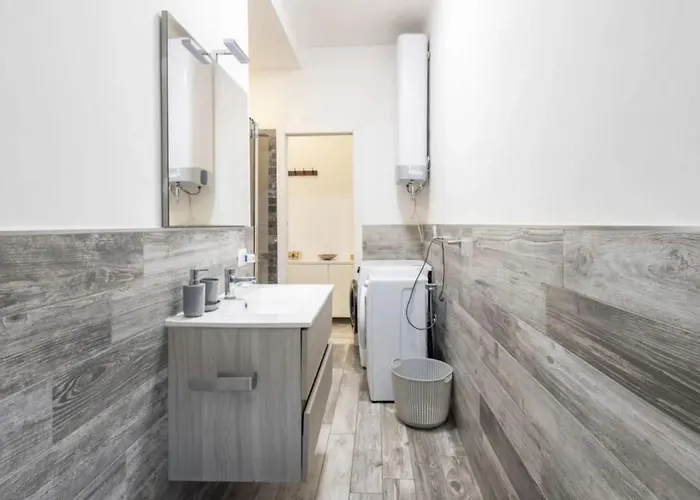 Mi Suzzani Милан