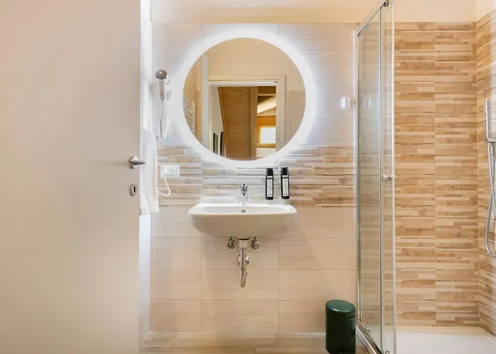 Relstay - Amendola 3*