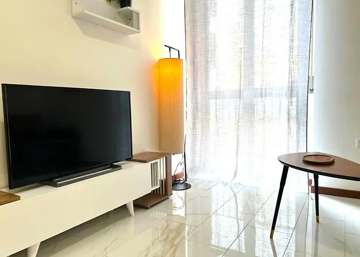 Residenza Il Conte - Pochi Passi Dalla Metropolitana Apartmán *