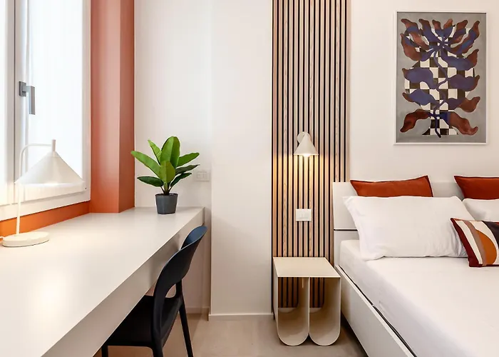Stayeasy Big Panoramic - Station Apartmán